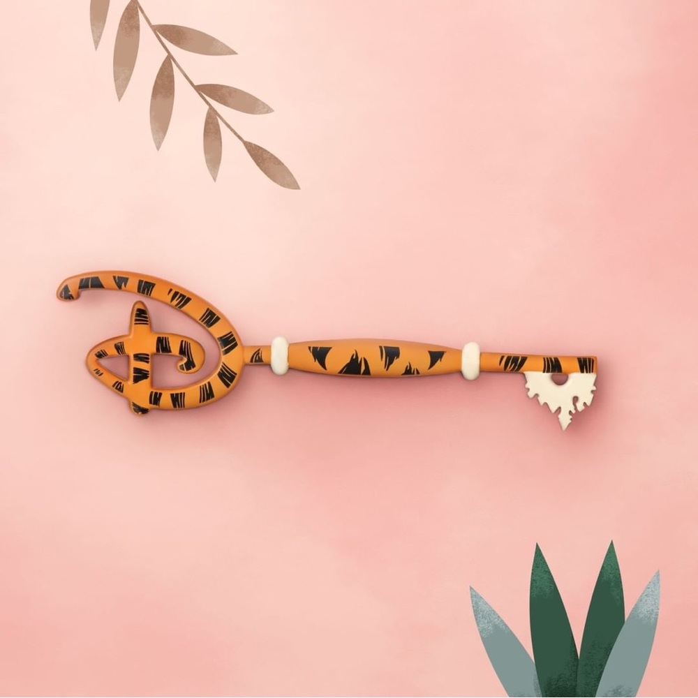 Lead Day 2020 Collectible Key Disney